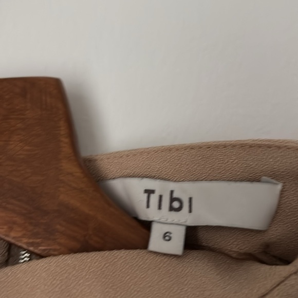 Tibi Beige Esme Pleated Crepe Long Sleeved Top - Picture 9 of 10